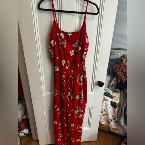 Red floral jumpsuit - Picture 2 of 4